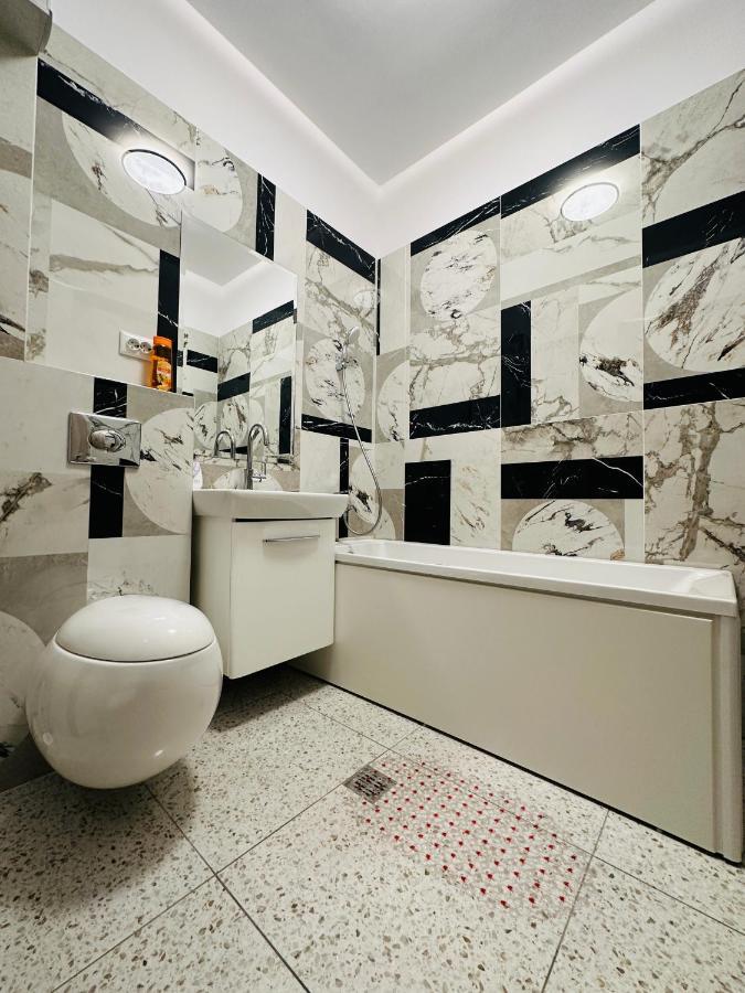 Luxury Studios Iasi Extérieur photo